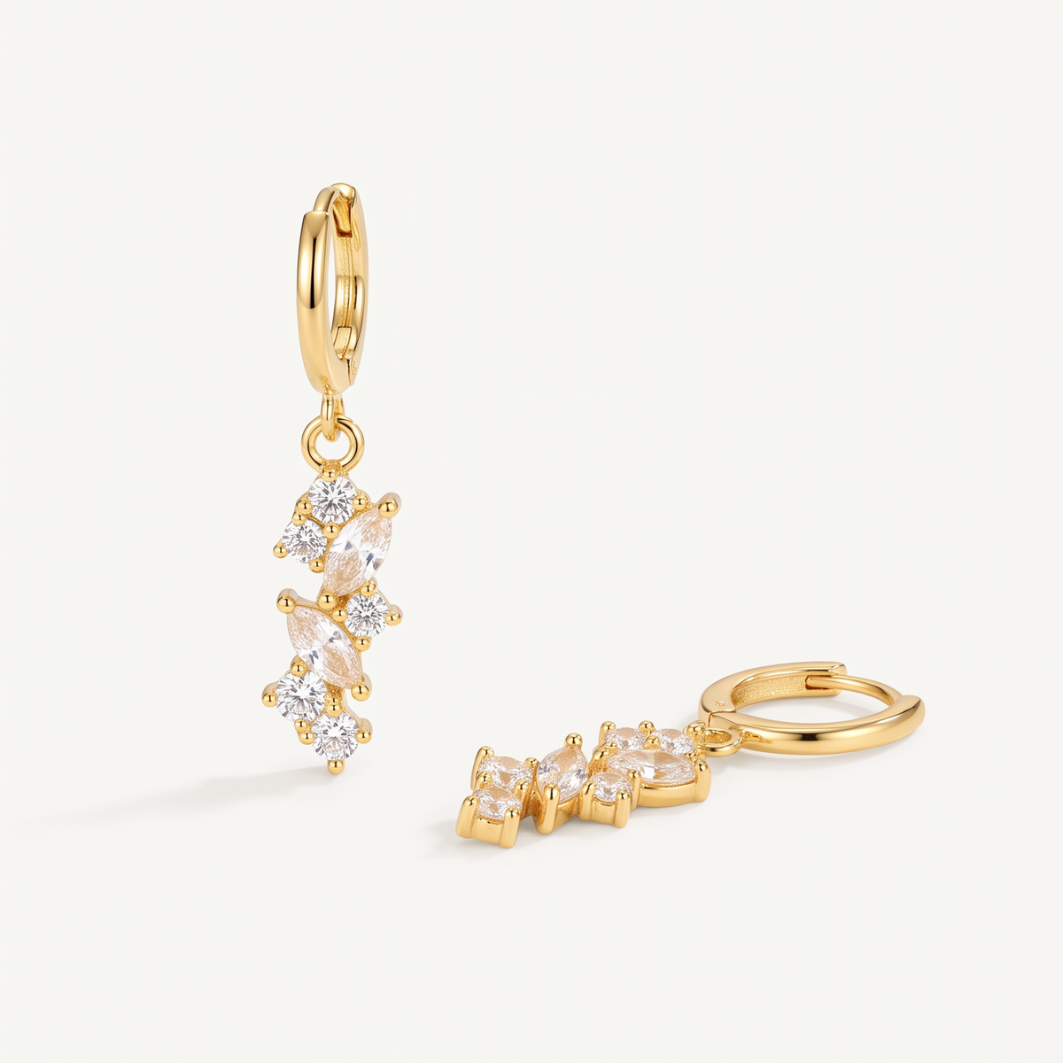MELINA SCATTERED STONE DROP HUGGIE